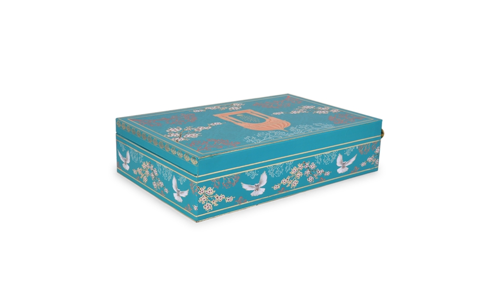 Royal Blue Gifting Box with 2 Jars & 16-Cavity Tray – Luxury Hamper by Hi Fashion - Image 3