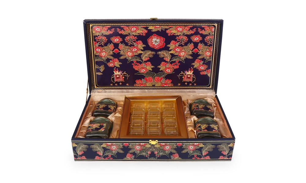 4 Jar 12 Cavity Royal Floral Dry Fruit & Chocolate Gift Box – Hi Fashion - Image 4