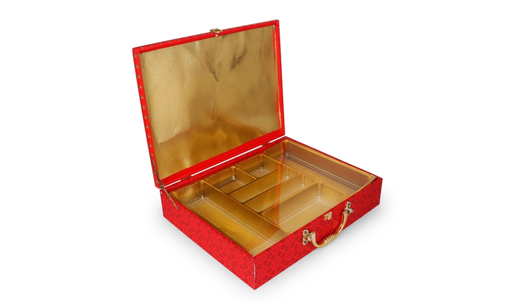 Regal Red Gifting Box with Handle & Compartments – Hi Fashion